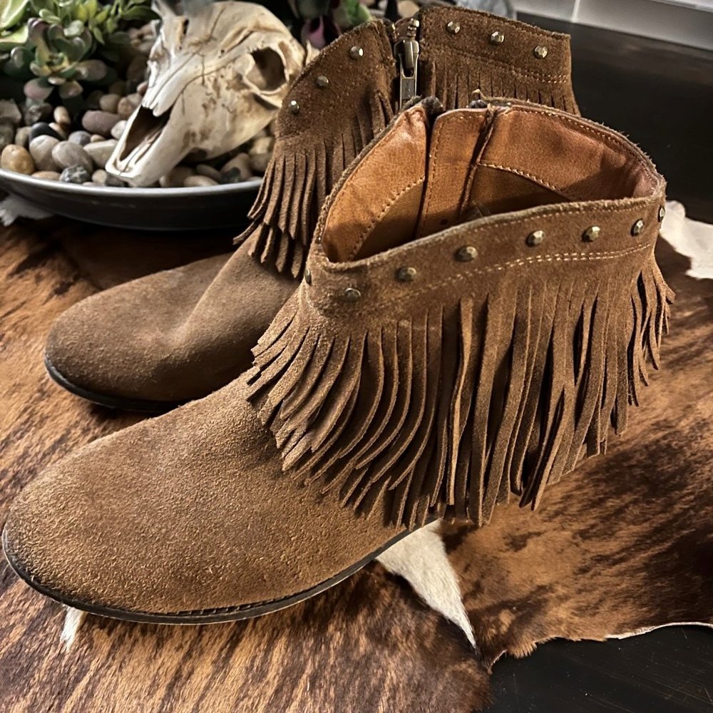 Minnetonka booties